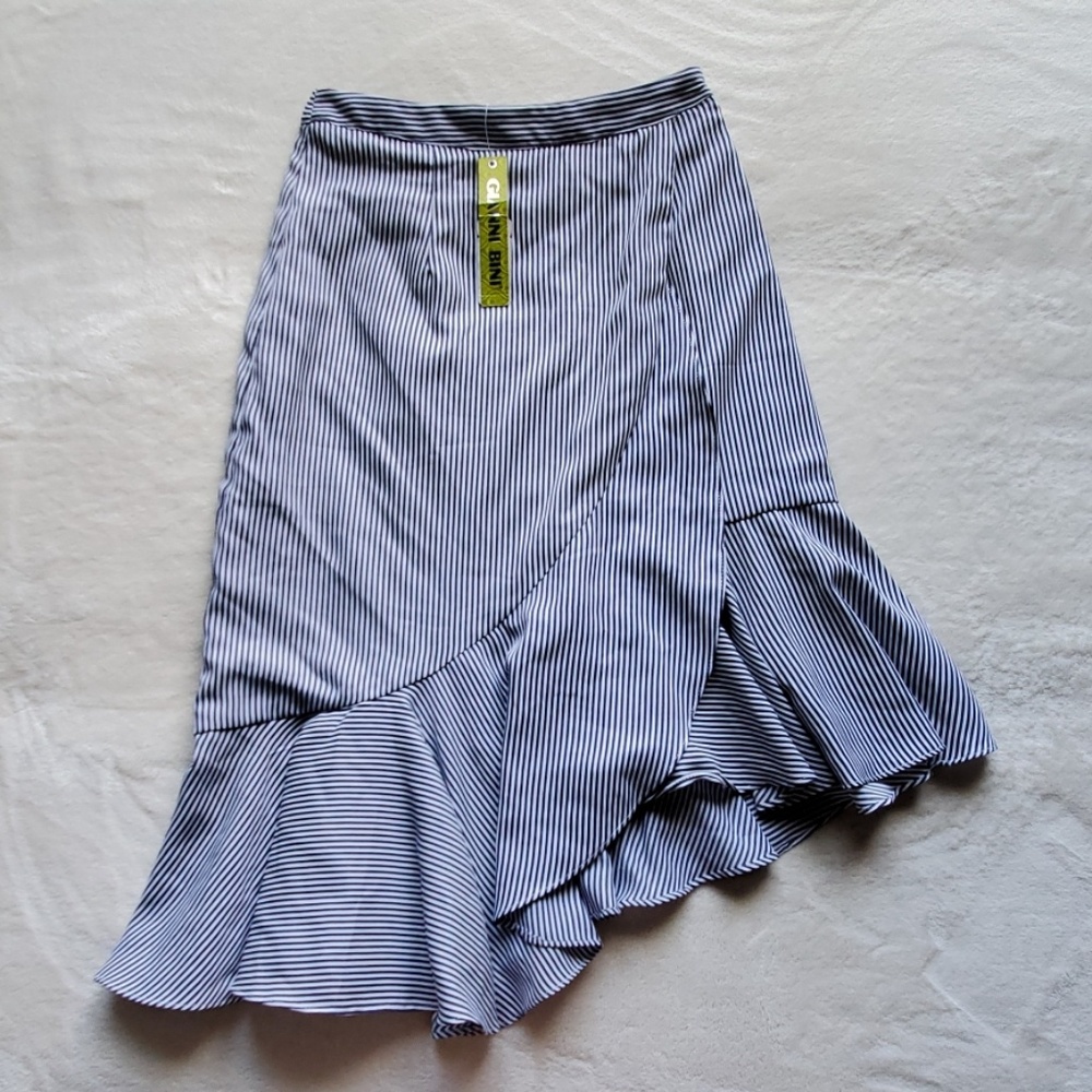 Gianni bini blue and white skirt